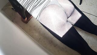 The longest/nicest cumshot of my life (17 shots!) after a horny spandex workout session!