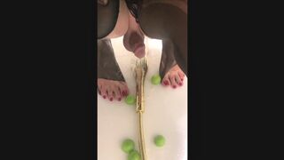 Sexy Trap Masturbating with Water