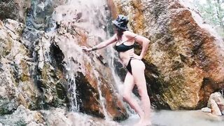 Into the Wild. Hotsprings. Naked Vlog