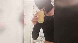 Swallowing piss as he Requested