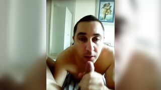 GAY BEAR FUCK AND CUM INTO THE MOUTH SLUT CHASER