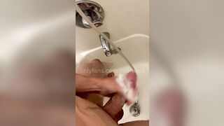 Spraying my hole with the showerhead and cumming HARD