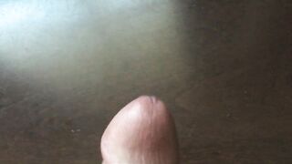 Edging on my desk with thick load