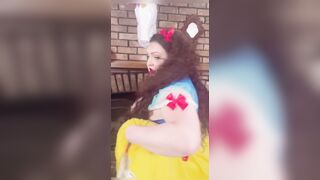 TS Nathalie Presley cosplays snow white for her onlyfans!!