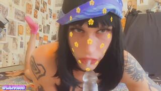 Cute Emo Tgirl Loves Sucking Cock ????