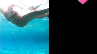 Huge Tits under Water