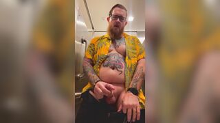 Bearded Tattooed Daddy jerks off in public restroom