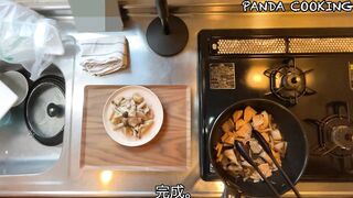 A man wearing pants makes stir-fried lotus root and pork