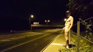 Pissing by public road