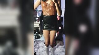 there is something in my mini skirt(femboy)