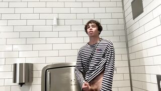 Gay Teen Model Masterbates Inside Walmarts Public Restroom!