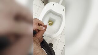 I love pissing