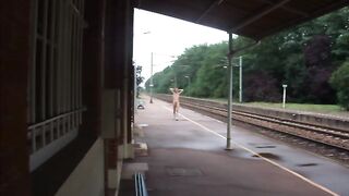 TOTALLY NAKED AT THE STATION