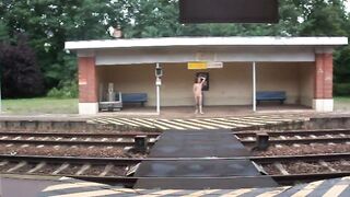 TOTALLY NAKED AT THE STATION