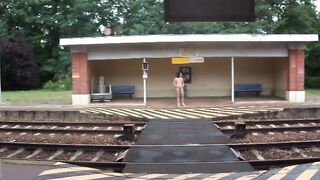 TOTALLY NAKED AT THE STATION