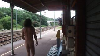 TOTALLY NAKED AT THE STATION