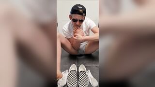 Cute 18 Twink licks his smelly feet