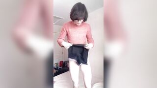 maxi tries on FOUR pairs of booty shorts + candid chatting~!! :3