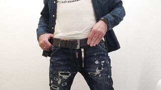J'adore me masturbate in my new jeans Dsquared2