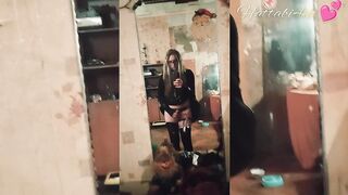 Hot femboy squirting pleasure in front of the mirror