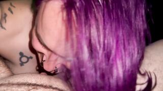 Purple-haired T4T slut goes down on trans boyfriend