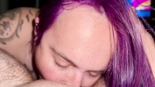 Purple-haired T4T slut goes down on trans boyfriend