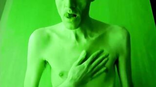 British Freddie Sunfields in Green Hot Dream