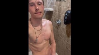 Solo Cum Adventure at the gym????????