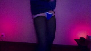 Webcam with KellyCD666 Dancing for Cross and trans!