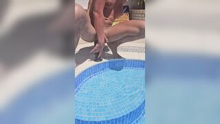 I fist my hot ass by the pool