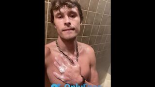 Finally I cum in the gym shower... but don't tell anyone!