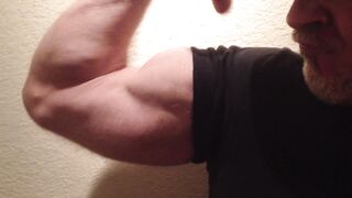 Bicep Flex Up Close