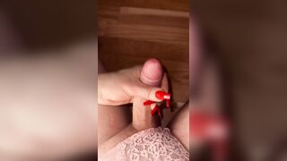 Jerk off with red Nails an a Huge load of cum ????????