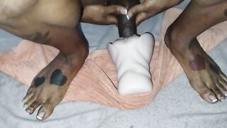 Mini Cumshot from Flesh-lighting feet