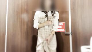 [Crossdressing] Japanese masturbation with a lot of ejaculation in a cute uniform ????