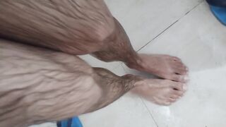 Dirty feet under water